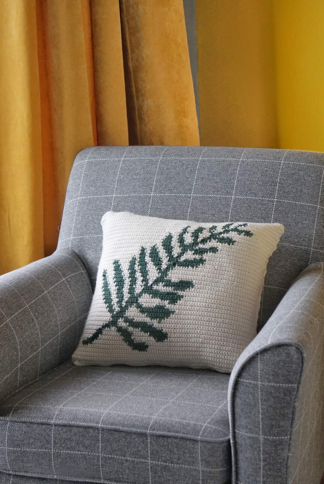 Crochet Cushion Cover Pattern