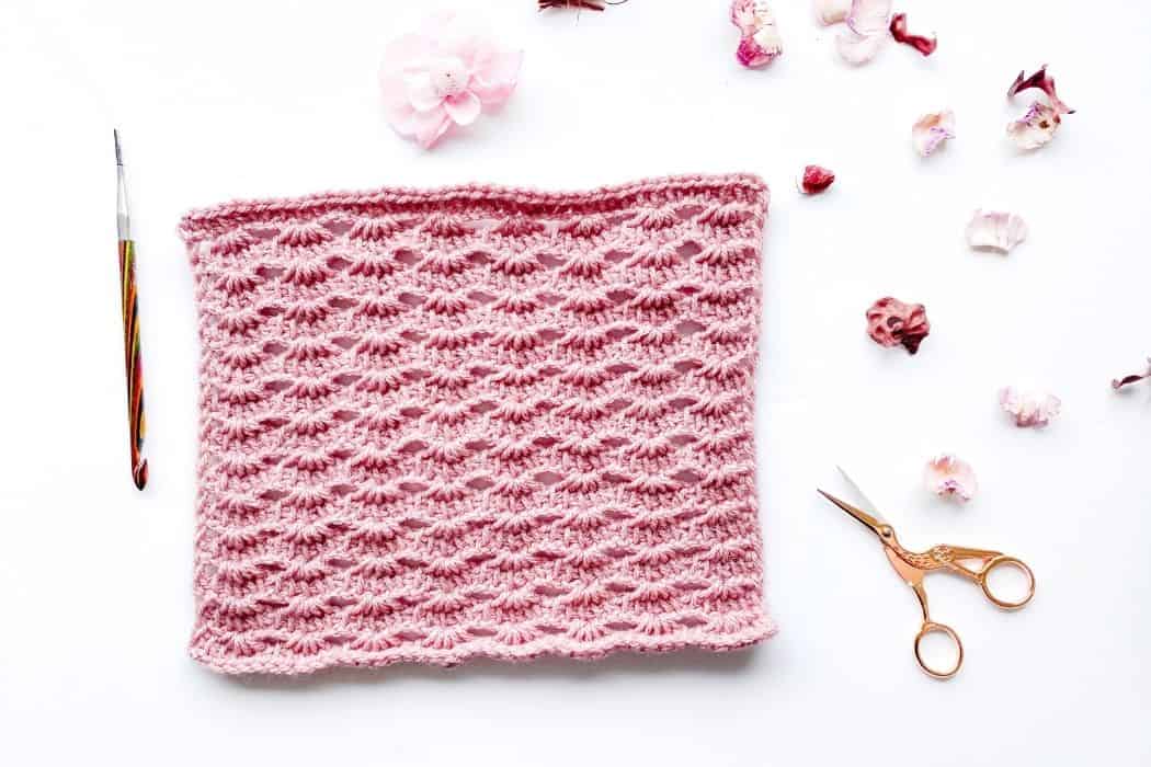 Tunisian CAL Lace Square Pattern - Burgundy and Blush